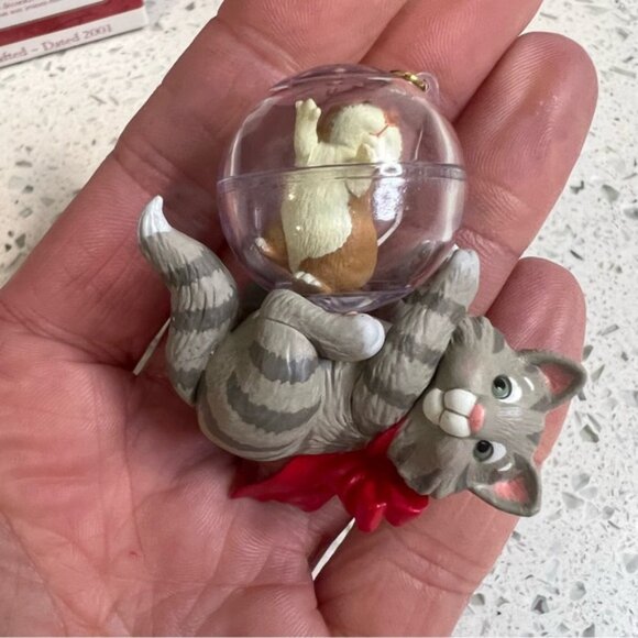 NEW Vintage 2001 HALLMARK Mischievous Kittens Keepsake Ornament Cat Hamster #3 - Picture 2 of 14